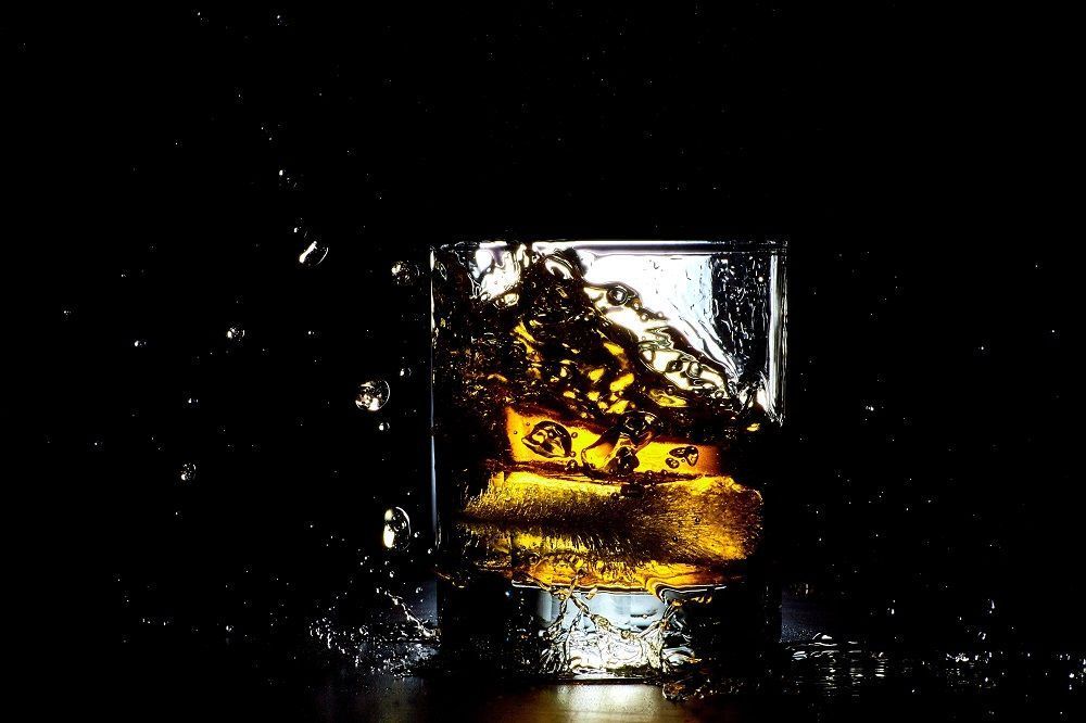 whiskey tasting