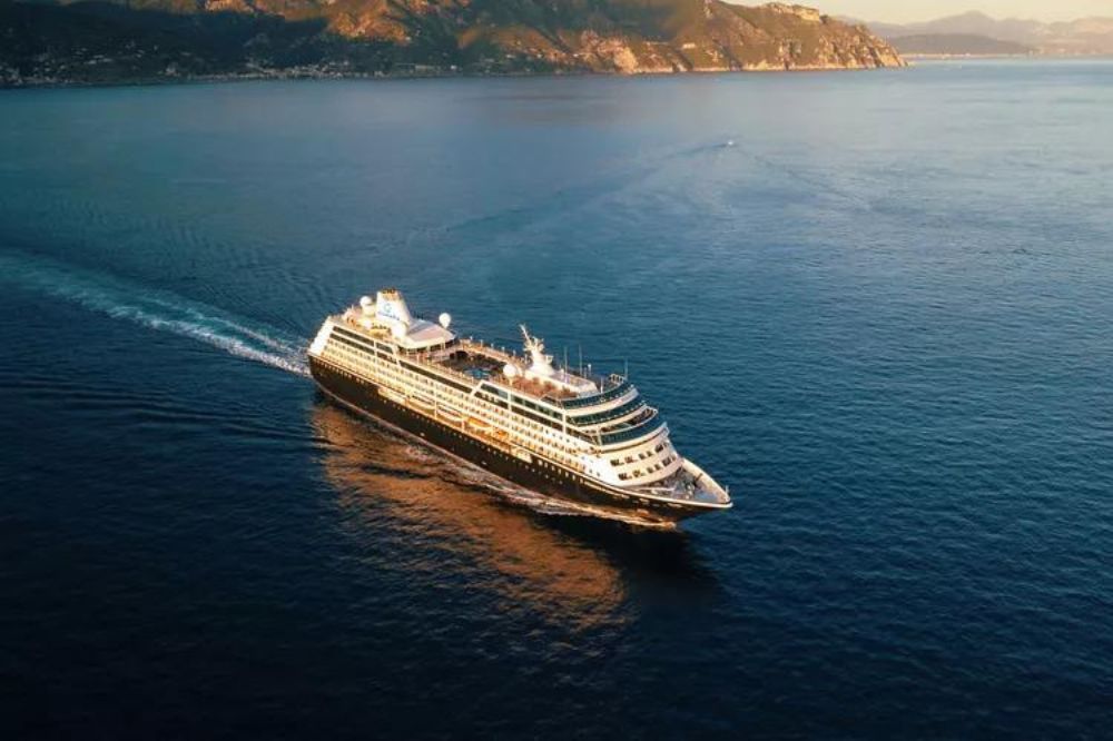 luxury cruise