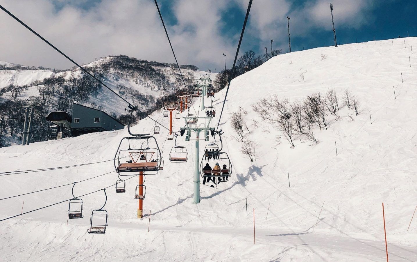 6 Ski Resorts To Bookmark In Hokkaido This Winter Season