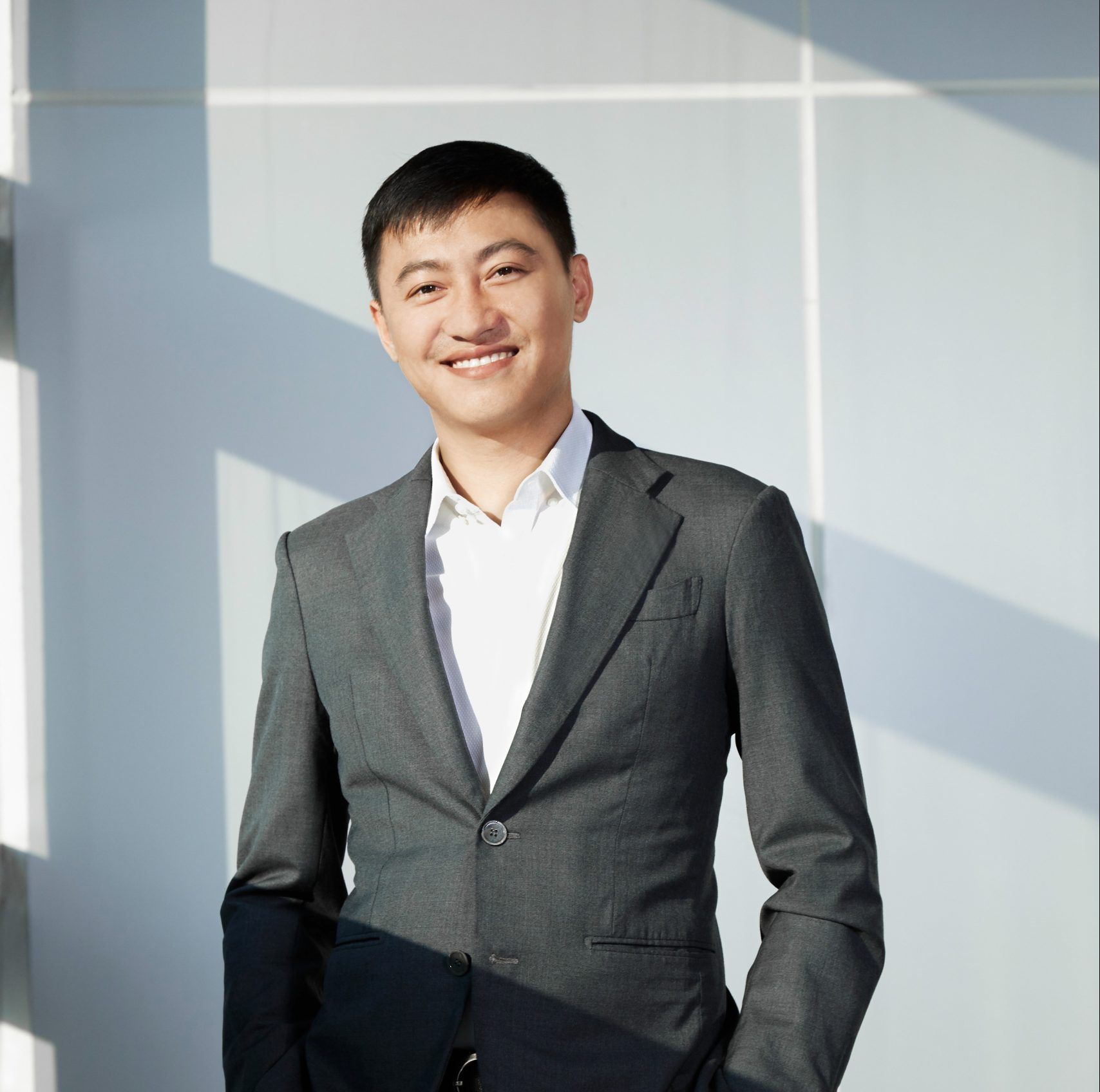 Kyung-Bae Suh - Prestige Online - Thailand