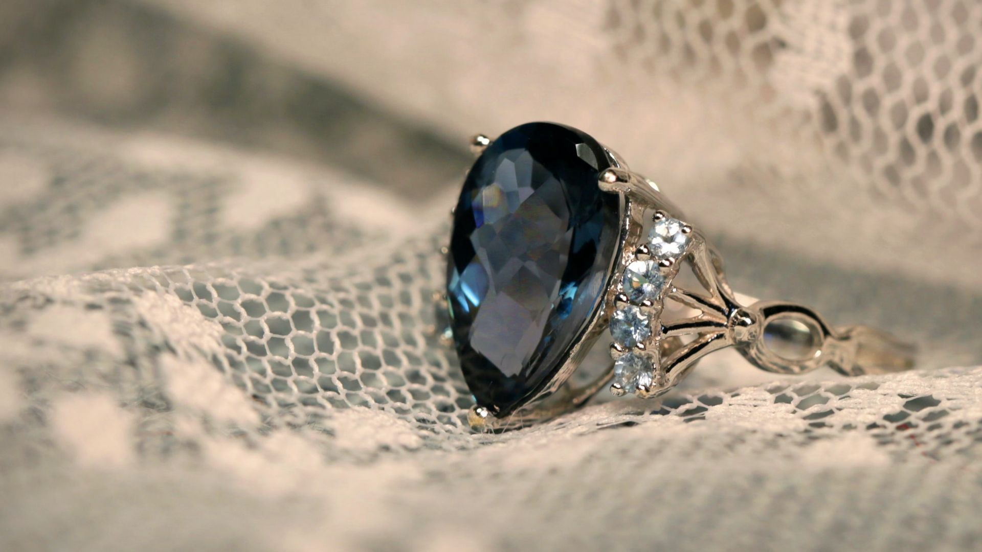 chinese zodiac stone topaz