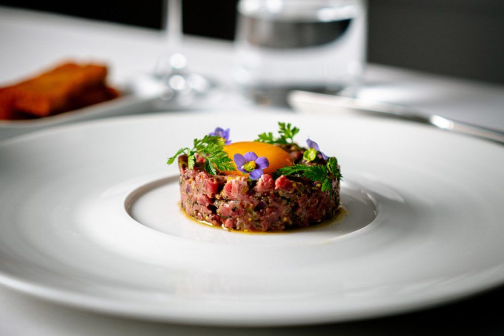 Best Dishes to Try in Bangkok This Week: Mia, Fireplace Grill, and More