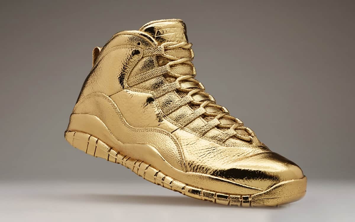 Solid Gold ovo x Air Jordan $2.000.000