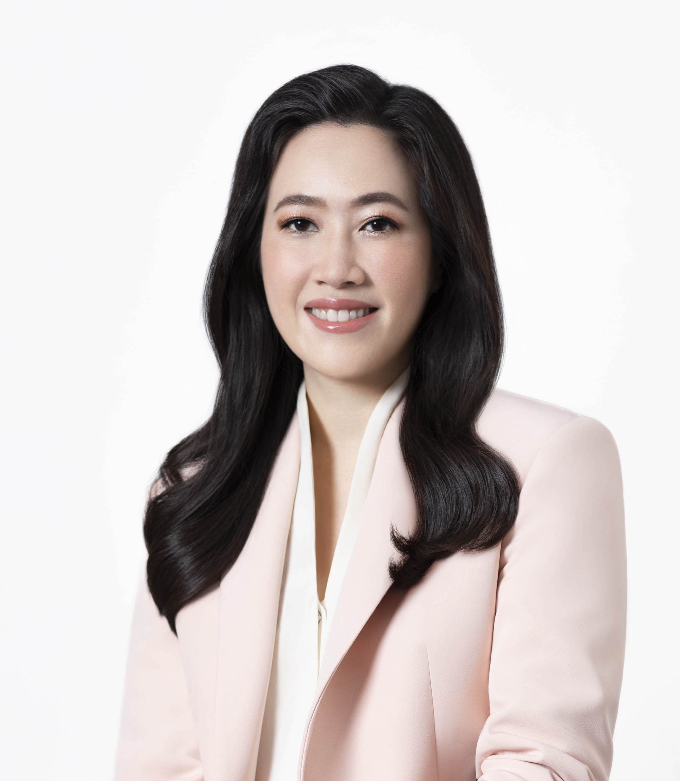 Miss Louise Taechaubol - Triton Holding Public Company Limited