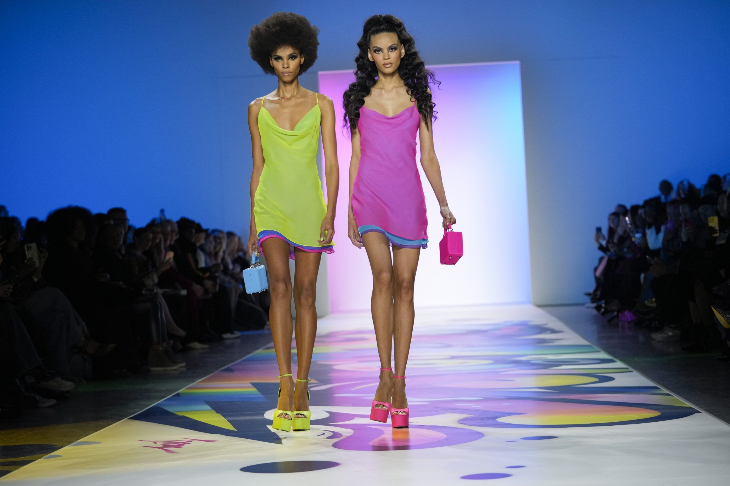 Balenciaga Debuts Spring/Summer 2023 RTW Show in New York (The