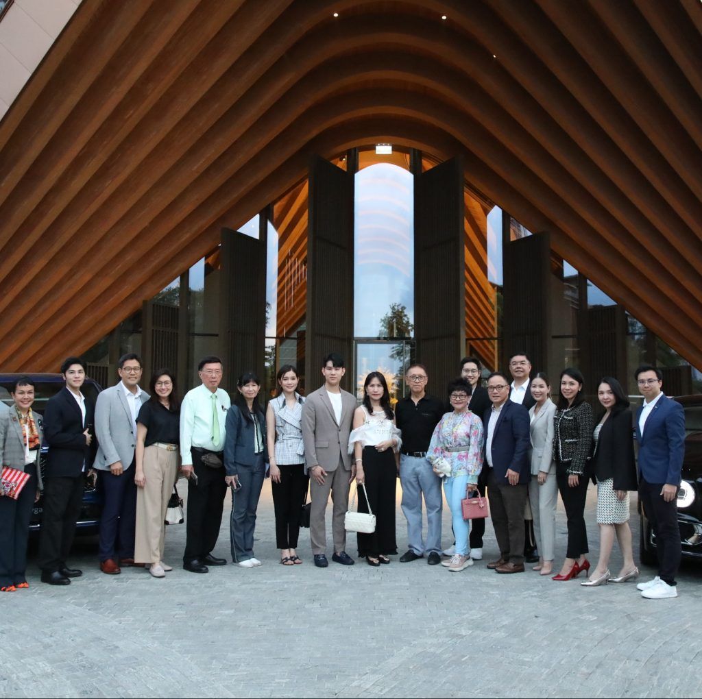 Prestige Recap: Clients of KBank Private Banking Enjoy a Bentley Test-Drive at Mulberry Grove The Forestias Villas