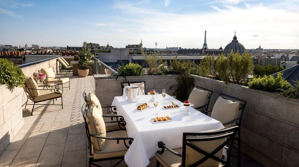 Luxury Babymoon Retreats: Top Destinations for Expecting Parents