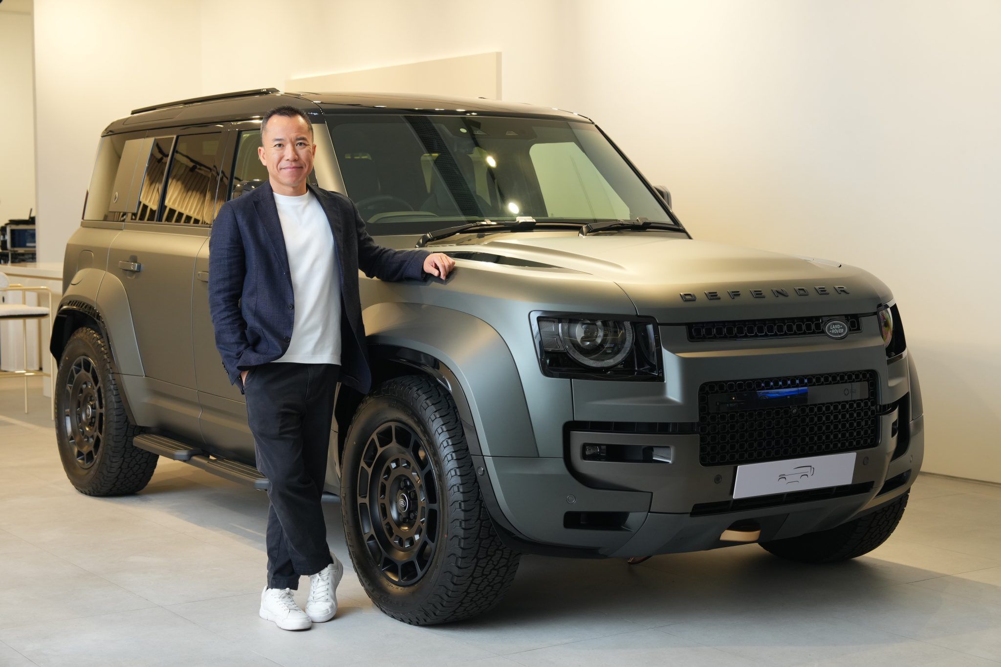 Range Rover Machine Hun Land Rover’s Defender OCTA Edition One Debuts in Thailand