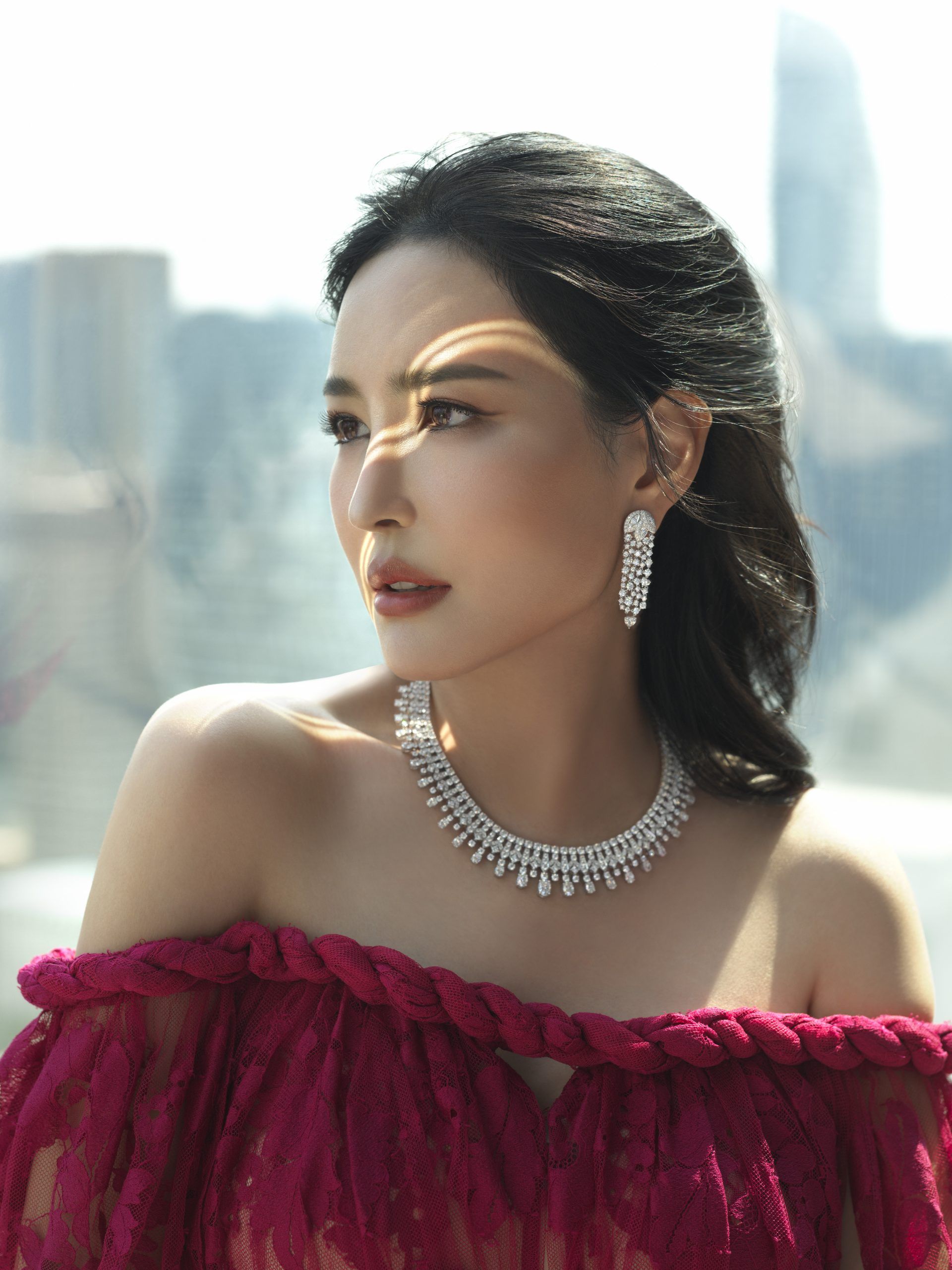 cover-story-ponphan-paule-ratanahirunya-s-journey-from-fame-to
