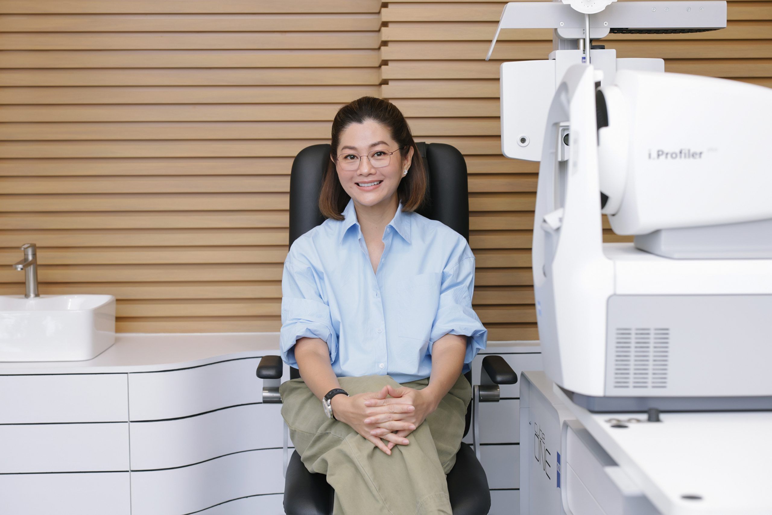 Setting a New Gold Standard In Personalised Optometry: Discover How Supparerk Vision Center and ZEISS Vision Center by Dr. Supparerk Leverage Advanced AI Technology to Deliver Seamless Visual Clarity Tailored to Your Modern Lifestyle