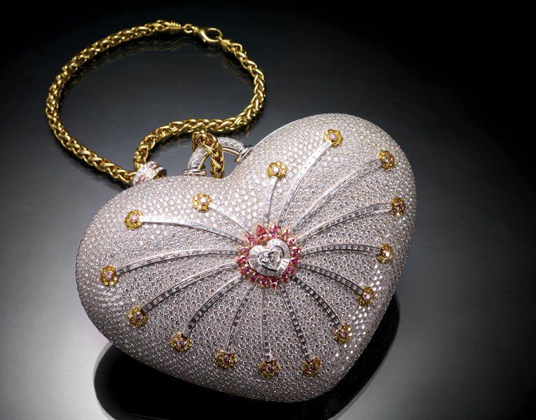 Buy SweetHeart Crystal Clutch bag – Odette
