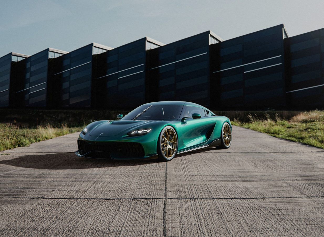 Unleashing Power The 2024 Hyper Cars Roaring With Over A Thousand   Koenigsegg Gemera In Front Of The Gripen Atelier Copy 1234x900 